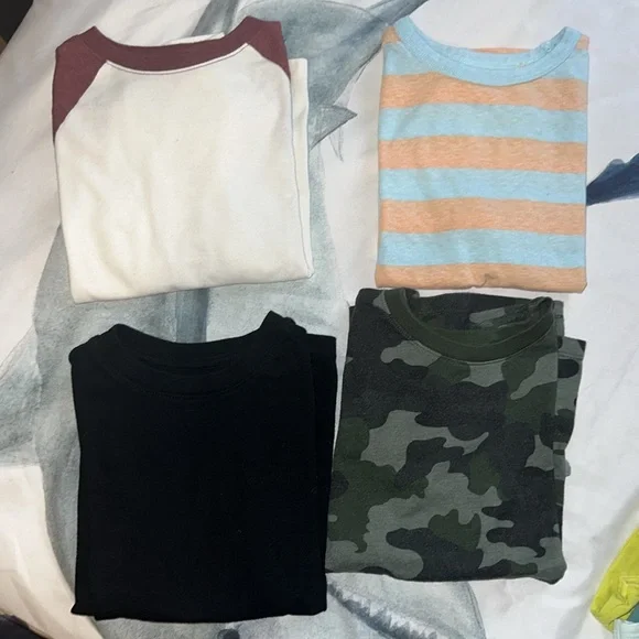 BOYS Colorful Tank Tops and T-Shirts Collection - Picture 2 of 4